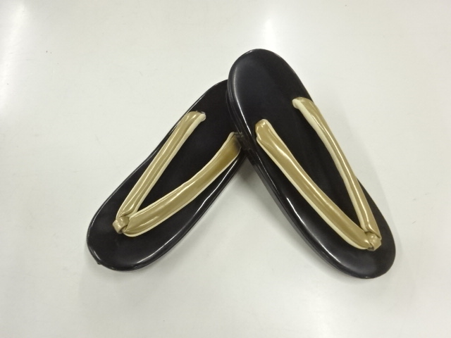 JAPANESE KIMONO / JAPANESE-STYLE ZORI (SIZE M)